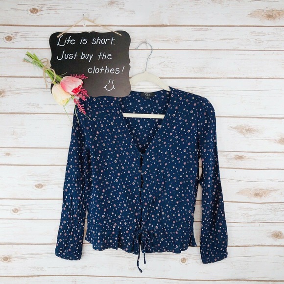 Rails Top Size XS Beaux Floral Vneck Button Up Tie - Picture 2 of 10